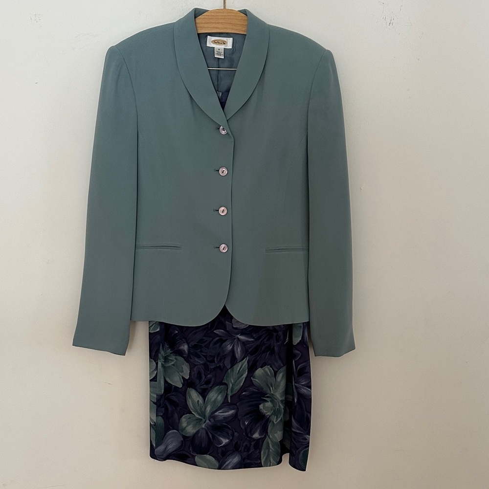 Talbots Women's Teal Blazer and skirt